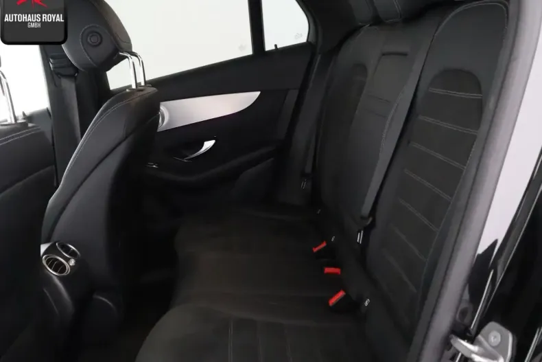 Mercedes-Benz GLC 400 din 2020 cu 95.746 km - oferta MER111603 - foto 11