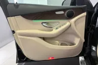 Mercedes-Benz GLC 300 din 2021 cu 89.006 km - oferta MER111605 - foto 12