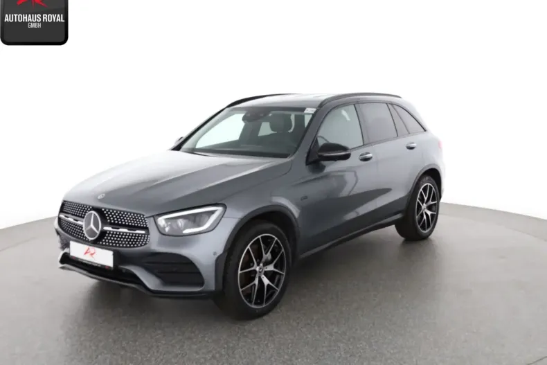 Mercedes-Benz GLC 300 din 2021 cu 95.457 km - oferta MER111607 - foto 1