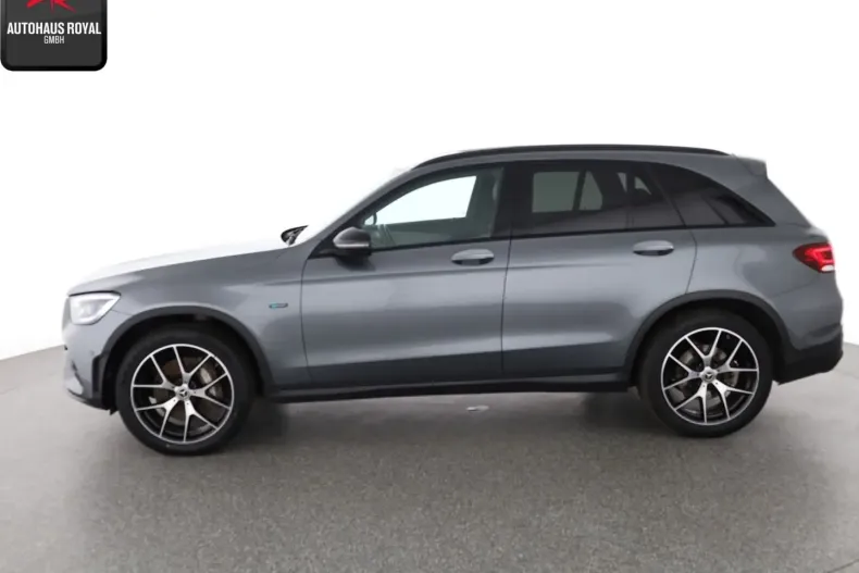 Mercedes-Benz GLC 300 din 2021 cu 95.457 km - oferta MER111607 - foto 2