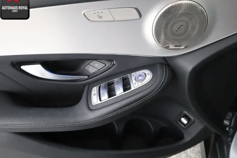 Mercedes-Benz GLC 300 din 2021 cu 95.457 km - oferta MER111607 - foto 13