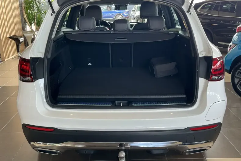 Mercedes-Benz GLC 300 din 2022 cu 82.250 km - oferta MER111611 - foto 5