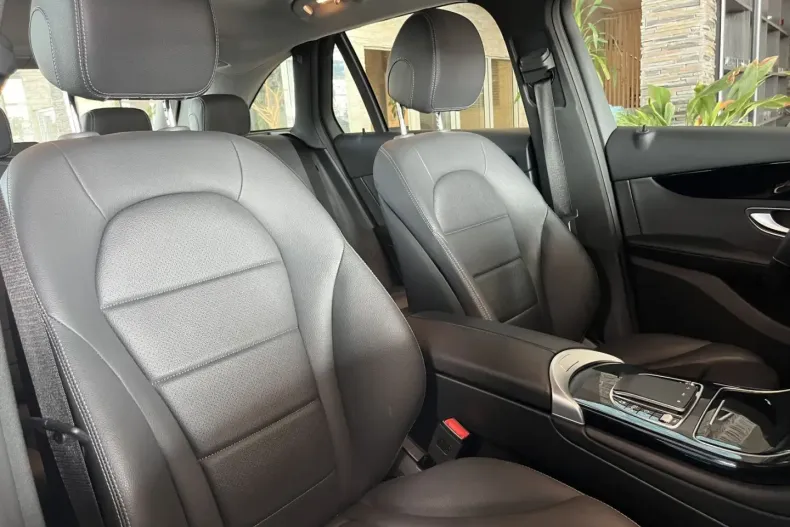 Mercedes-Benz GLC 300 din 2022 cu 82.250 km - oferta MER111611 - foto 19