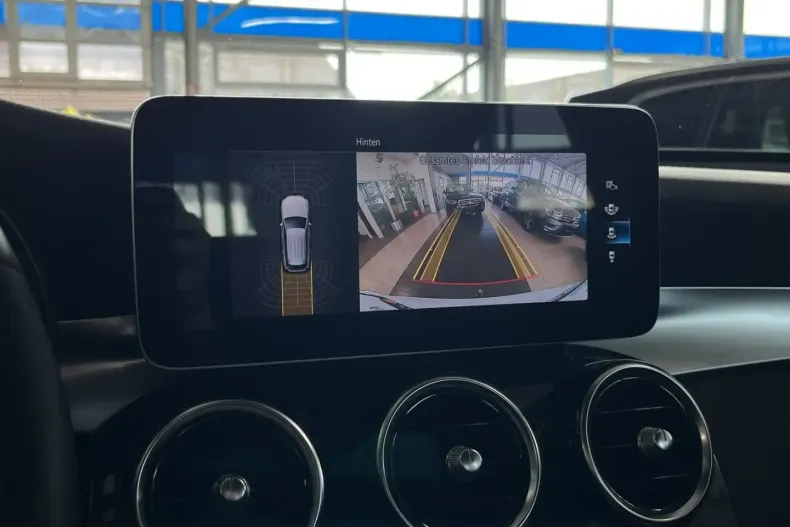 Mercedes-Benz GLC 300 din 2022 cu 82.250 km - oferta MER111611 - foto 23