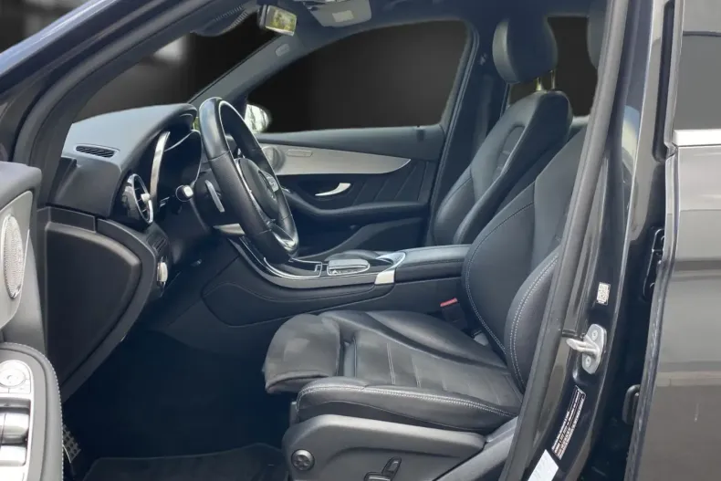 Mercedes-Benz GLC 300 din 2020 cu 99.314 km - oferta MER111612 - foto 14