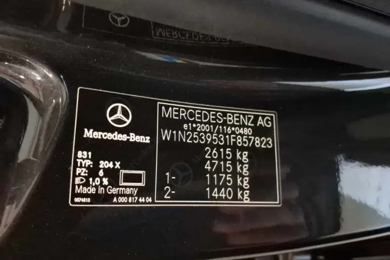 Mercedes-Benz GLC 300 din 2020 cu 99.314 km - oferta MER111612 - foto 26