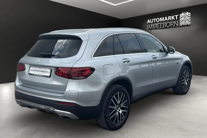 Mercedes-Benz GLC 300 din 2021 cu 56.106 km - oferta MER111613 - foto 8