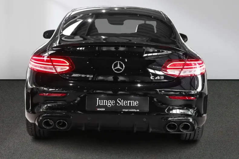 Mercedes-Benz C 43 AMG din 2023 cu 30.303 km - oferta MER111618 - foto 5