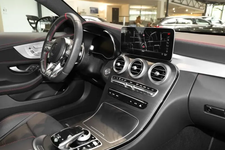 Mercedes-Benz C 43 AMG din 2023 cu 30.303 km - oferta MER111618 - foto 8