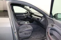 Audi Q8 din 2024 cu 20.561 km - oferta AUD111622 - foto 13