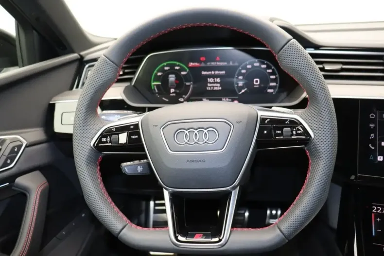 Audi Q8 din 2024 cu 20.561 km - oferta AUD111622 - foto 15
