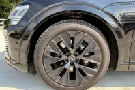 Audi Q8 din 2024 cu 19.692 km - oferta AUD111625 - foto 9