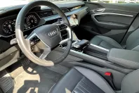 Audi Q8 din 2024 cu 19.692 km - oferta AUD111625 - foto 14