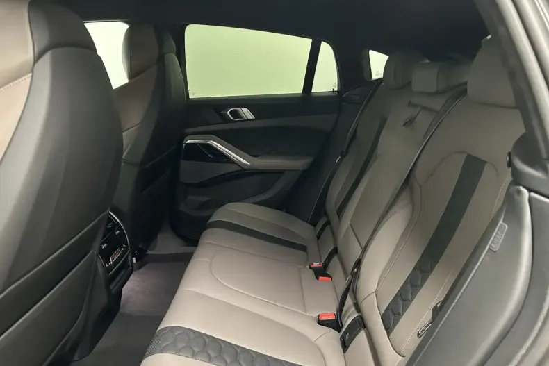 BMW X6 M din 2024 cu 9.901 km - oferta BMW111628 - foto 16