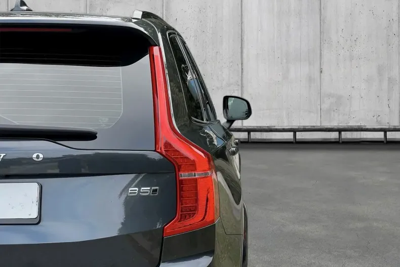 Volvo XC90 din 2021 cu 86.000 km - oferta VOL111643 - foto 8