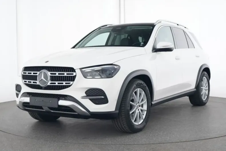 Mercedes-Benz GLE 300 din 2024 cu 13.896 km - oferta MER111650 - foto 1