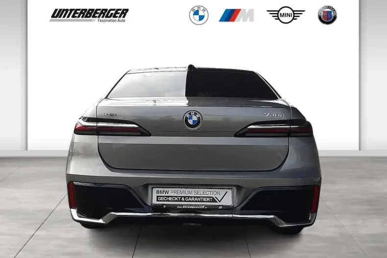 BMW 740 din 2024 cu 13.900 km - oferta BMW111654 - foto 5