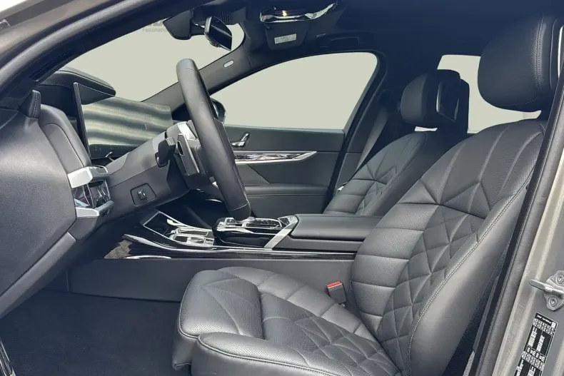 BMW 740 din 2024 cu 13.900 km - oferta BMW111654 - foto 10
