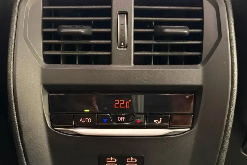 BMW 340 din 2024 cu 13.100 km - oferta BMW111658 - foto 17