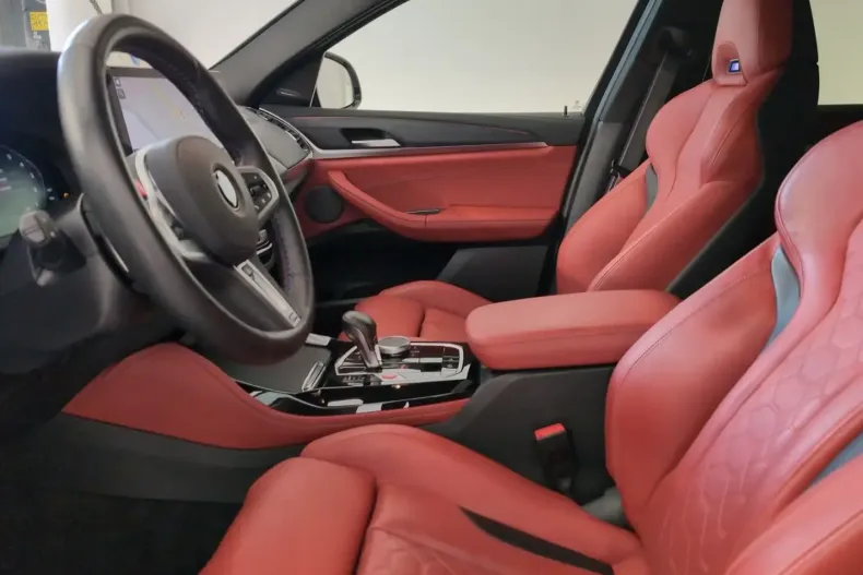 BMW X4 M din 2024 cu 15.099 km - oferta BMW111661 - foto 3