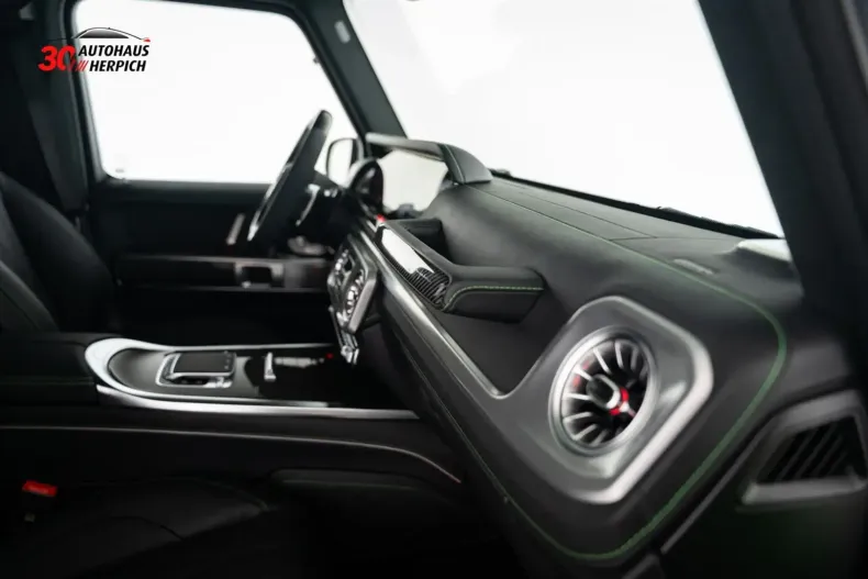 Mercedes-Benz G 63 AMG din 2024 cu 24.808 km - oferta MER111672 - foto 13