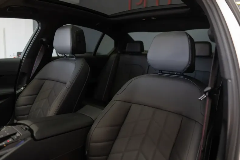 BMW 520 din 2023 cu 50.627 km - oferta BMW111677 - foto 16