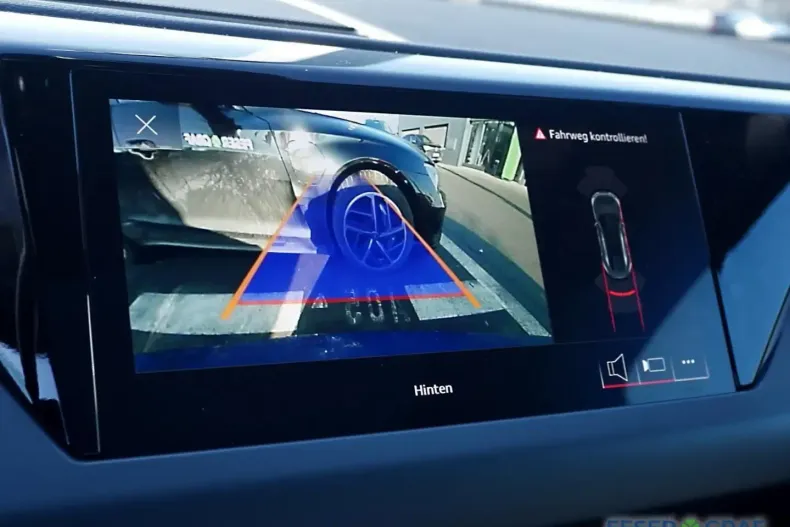 Audi e-tron GT din 2023 cu 6.500 km - oferta AUD111679 - foto 9