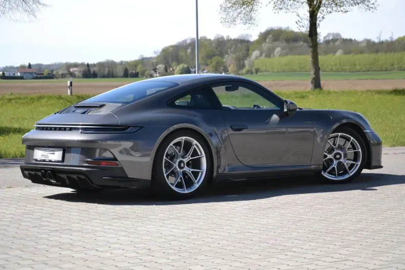Porsche 992 din 2024 cu 5.300 km - oferta POR111681 - foto 9