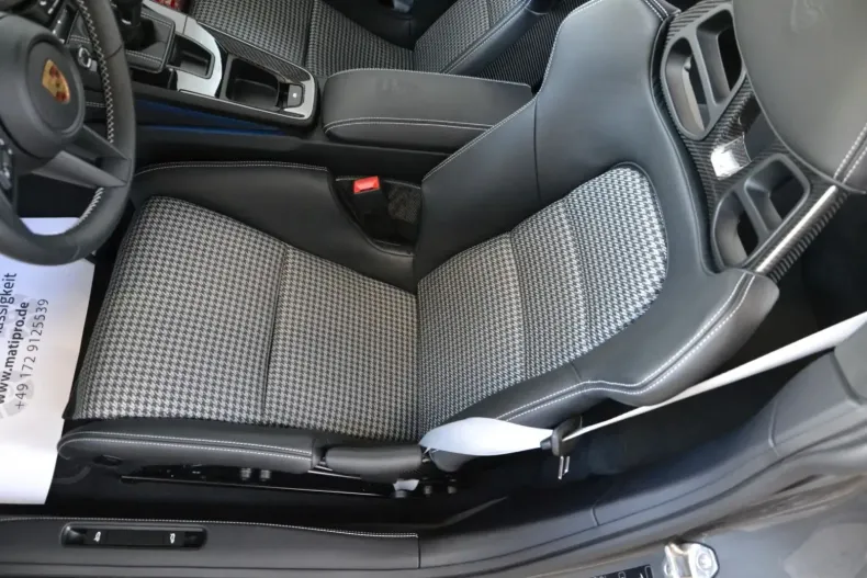 Porsche 992 din 2024 cu 5.300 km - oferta POR111681 - foto 14