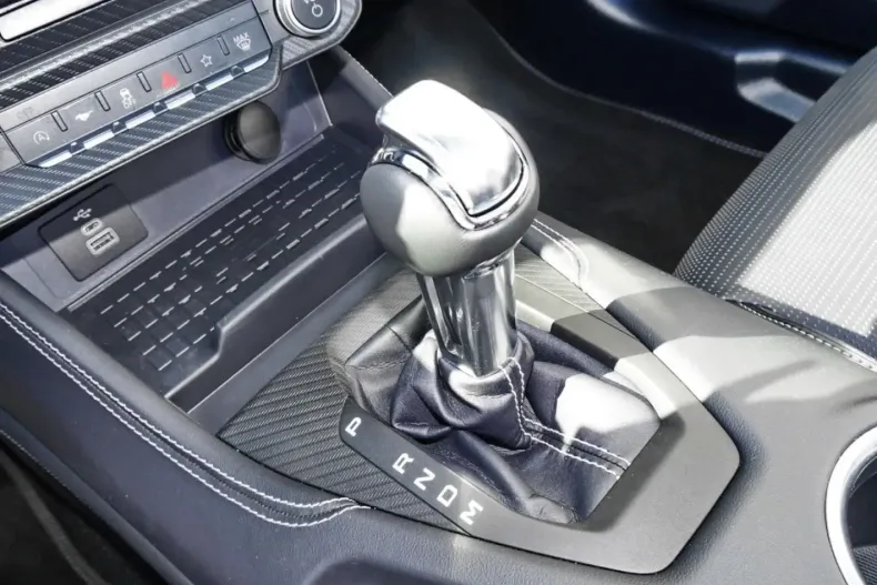 Ford Mustang din 2024 cu 6.423 km - oferta FOR111687 - foto 16