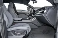 Audi SQ8 din 2024 cu 1.950 km - oferta AUD111691 - foto 4