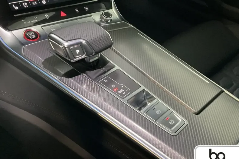 Audi RS6 din 2024 cu 2.100 km - oferta AUD111692 - foto 11