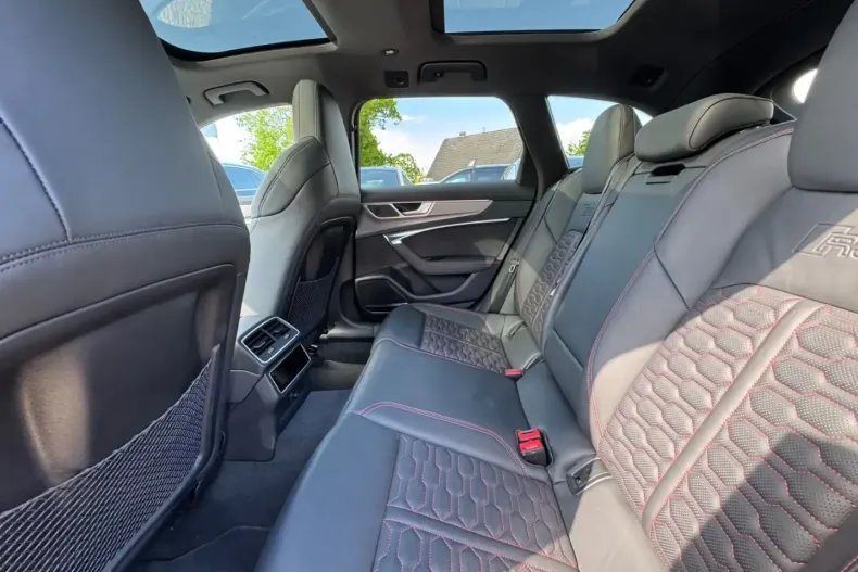 Audi RS6 din 2023 cu 19.999 km - oferta AUD111693 - foto 23