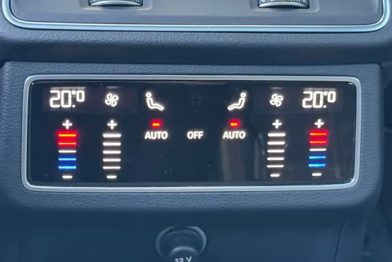 Audi RS6 din 2023 cu 19.999 km - oferta AUD111693 - foto 25