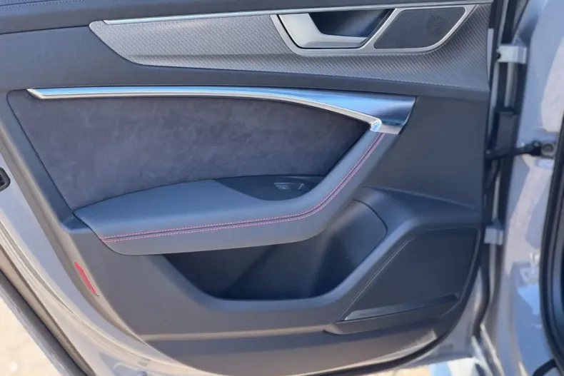 Audi RS6 din 2023 cu 19.999 km - oferta AUD111693 - foto 26