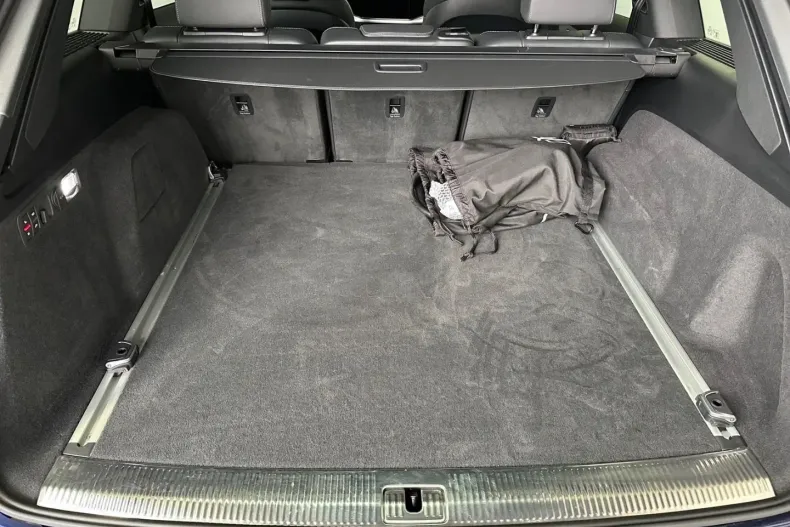 Audi Q7 din 2024 cu 9.400 km - oferta AUD111697 - foto 9