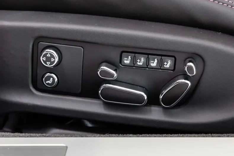 Bentley Continental GTC din 2024 cu 6.000 km - oferta BEN111700 - foto 11