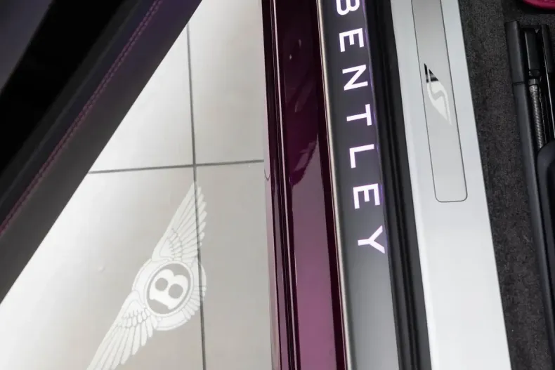 Bentley Continental GTC din 2024 cu 6.000 km - oferta BEN111700 - foto 15