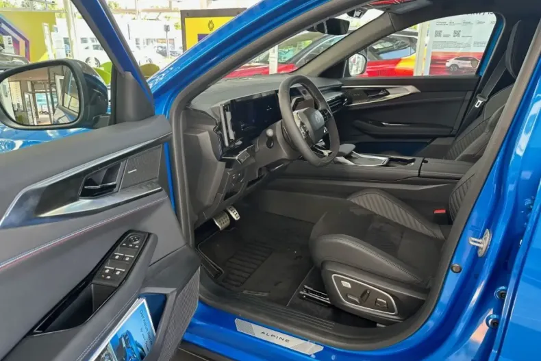 Renault Rafale din 2024 cu 21.500 km - oferta REN111701 - foto 6