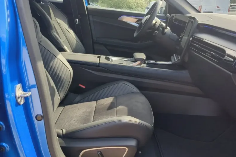 Renault Rafale din 2024 cu 3.834 km - oferta REN111703 - foto 7