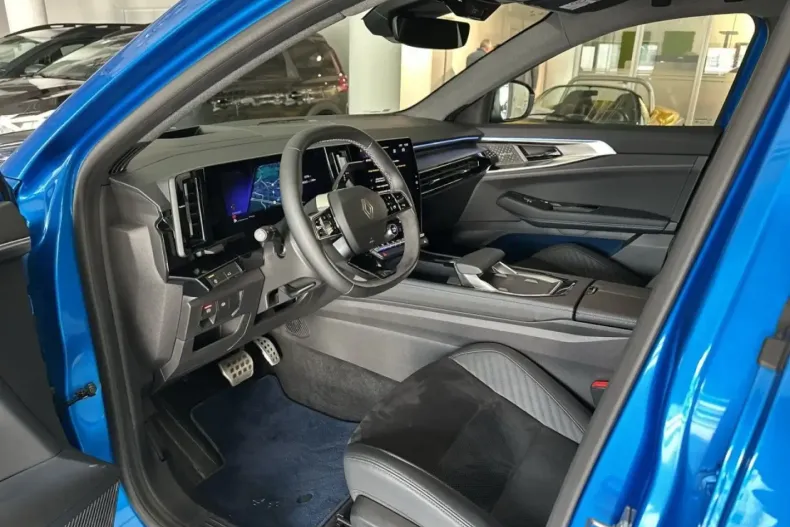 Renault Rafale din 2024 cu 15.800 km - oferta REN111706 - foto 10