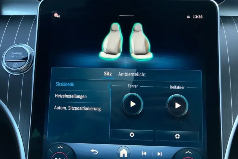 Mercedes-Benz CLE 200 din 2024 cu 5.300 km - oferta MER111710 - foto 16