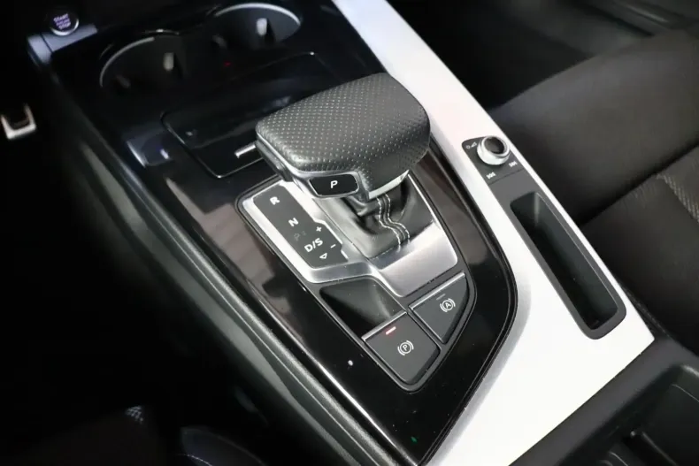 Audi A4 din 2021 cu 112.290 km - oferta AUD111714 - foto 19