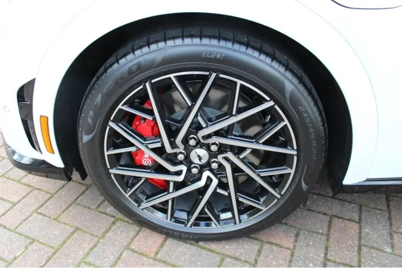 Ford Mustang Mach-E din 2022 cu 12.541 km - oferta FOR111725 - foto 7