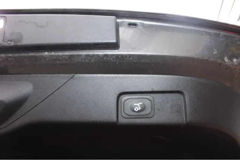 Ford Puma din 2024 cu 10.836 km - oferta FOR111726 - foto 6