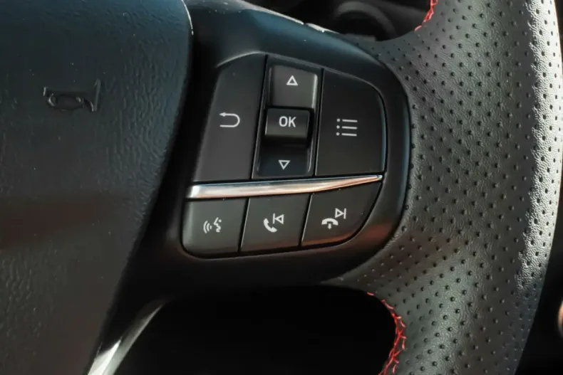 Ford Kuga din 2024 cu 11.899 km - oferta FOR111731 - foto 16