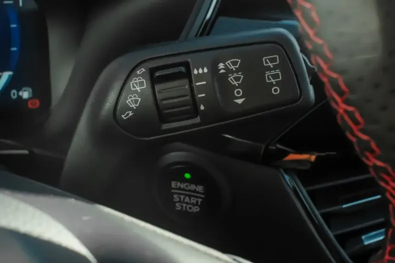 Ford Kuga din 2024 cu 11.899 km - oferta FOR111731 - foto 18