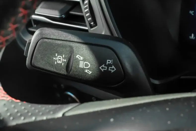 Ford Kuga din 2024 cu 11.899 km - oferta FOR111731 - foto 19