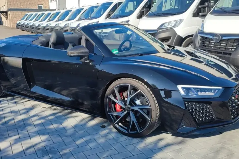 Audi R8 din 2024 cu 4.700 km - oferta AUD111732 - foto 8