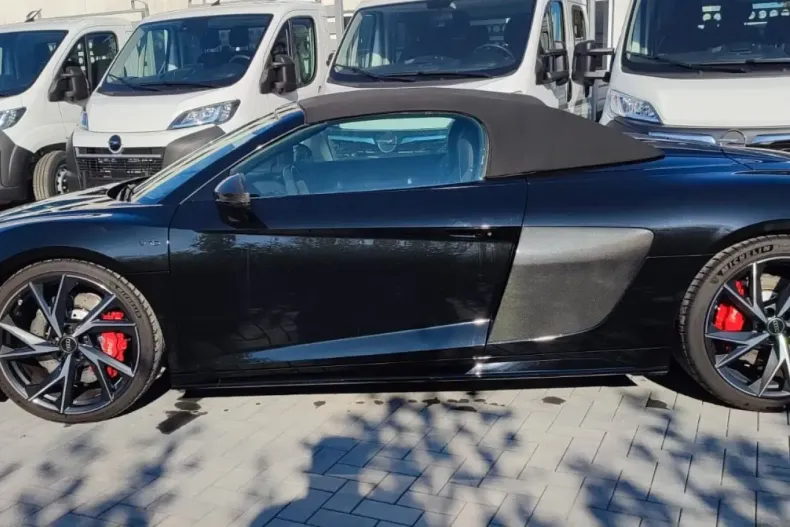 Audi R8 din 2024 cu 4.700 km - oferta AUD111732 - foto 15